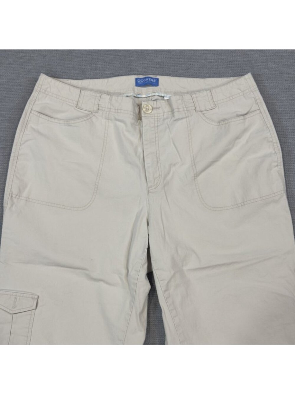 Dockers Capri Pants Women Size 18W Light Khaki High Rise Flat Front Stretch - Picture 3 of 14